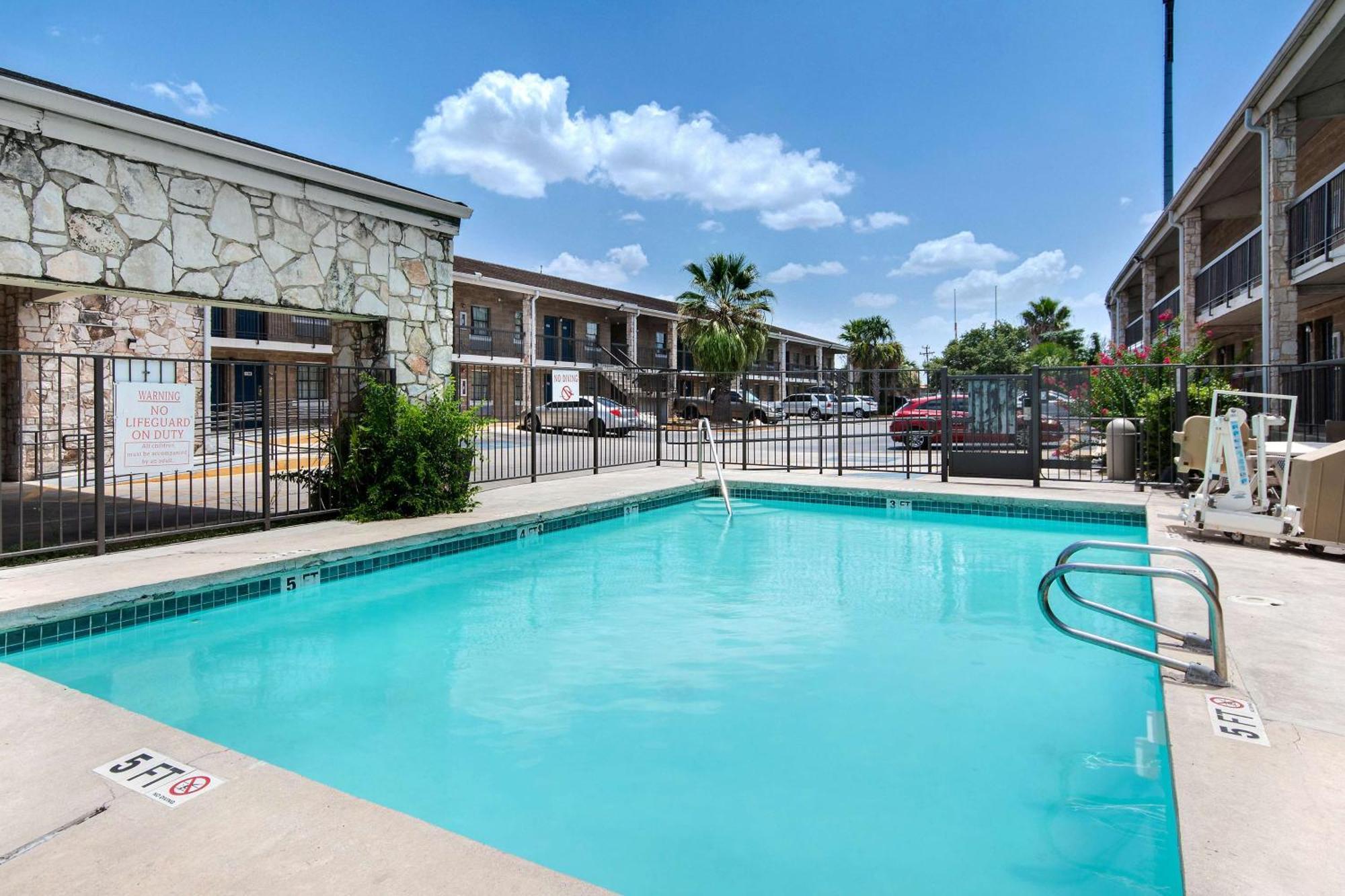 Motel 6-San Antonio, Tx - Northwest Medical Center Extérieur photo